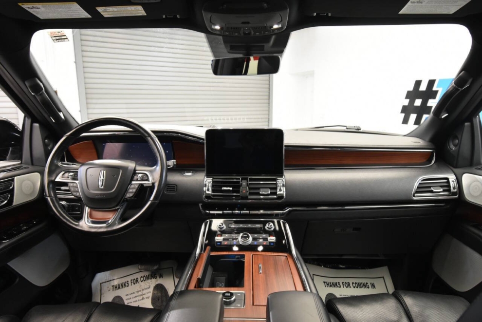 2021 Lincoln Navigator L Reserve 4x4 4dr SUV, Black, Mileage: 87,665 - photo 21