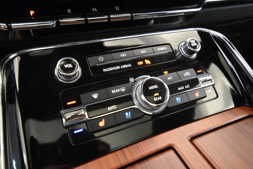 2021 Lincoln Navigator L Reserve 4x4 4dr SUV, Black, Mileage: 87,665 - photo 24