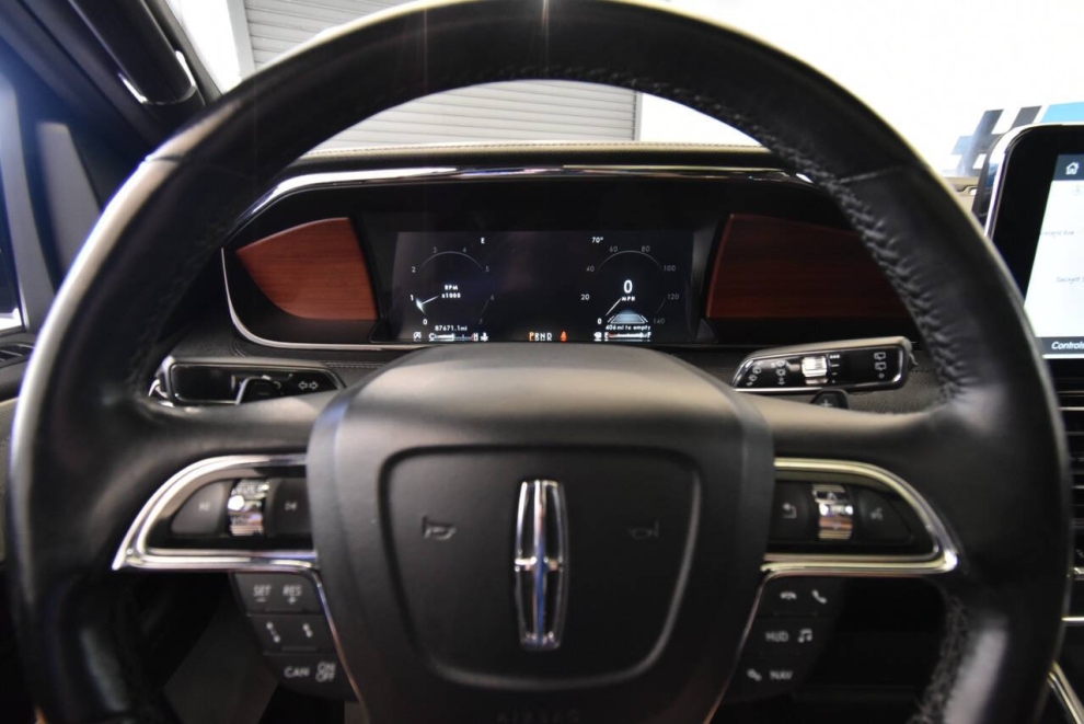 2021 Lincoln Navigator L Reserve 4x4 4dr SUV, Black, Mileage: 87,665 - photo 28