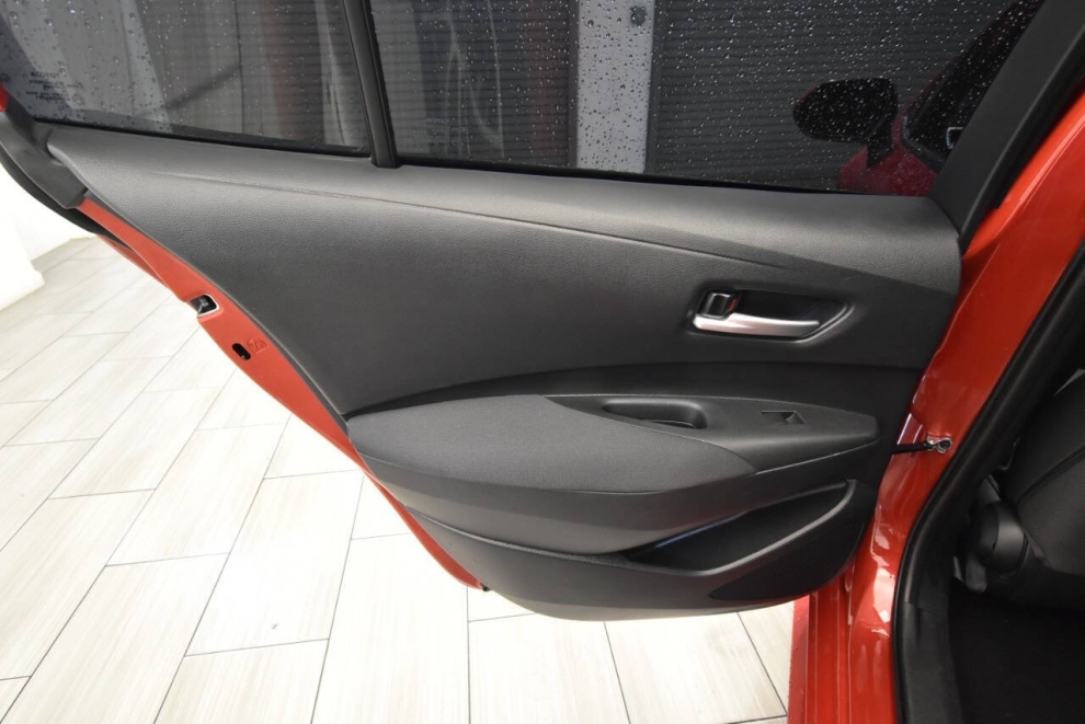 2021 Toyota Corolla LE 4dr Sedan, Red, Mileage: 70,657 - photo 13