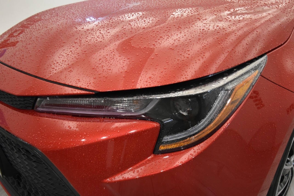 2021 Toyota Corolla LE 4dr Sedan, Red, Mileage: 70,657 - photo 7