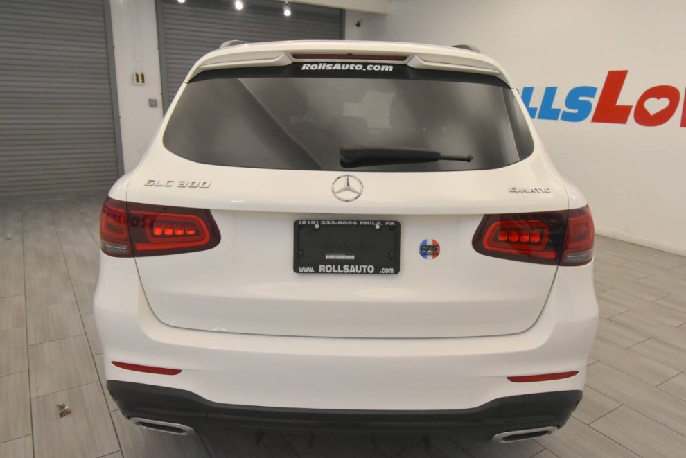2022 Mercedes-Benz GLC GLC 300 4MATIC AWD 4dr SUV, White, Mileage: 77,244 - photo 3