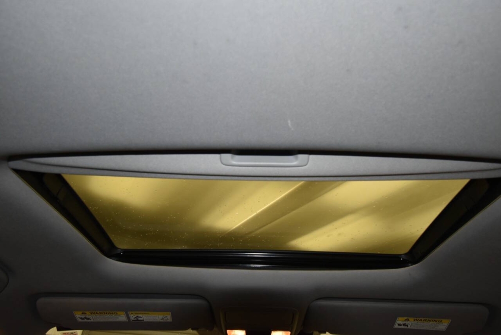 2021 Honda Pilot SE AWD 4dr SUV, White, Mileage: 63,096 - photo 18