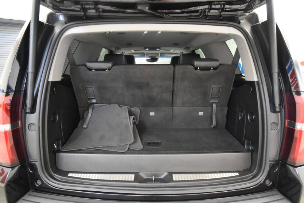 2019 Chevrolet Tahoe LT 4x4 4dr SUV, Black, Mileage: 66,304 - photo 35