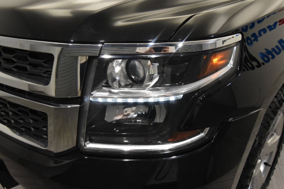 2019 Chevrolet Tahoe LT 4x4 4dr SUV, Black, Mileage: 66,304 - photo 7
