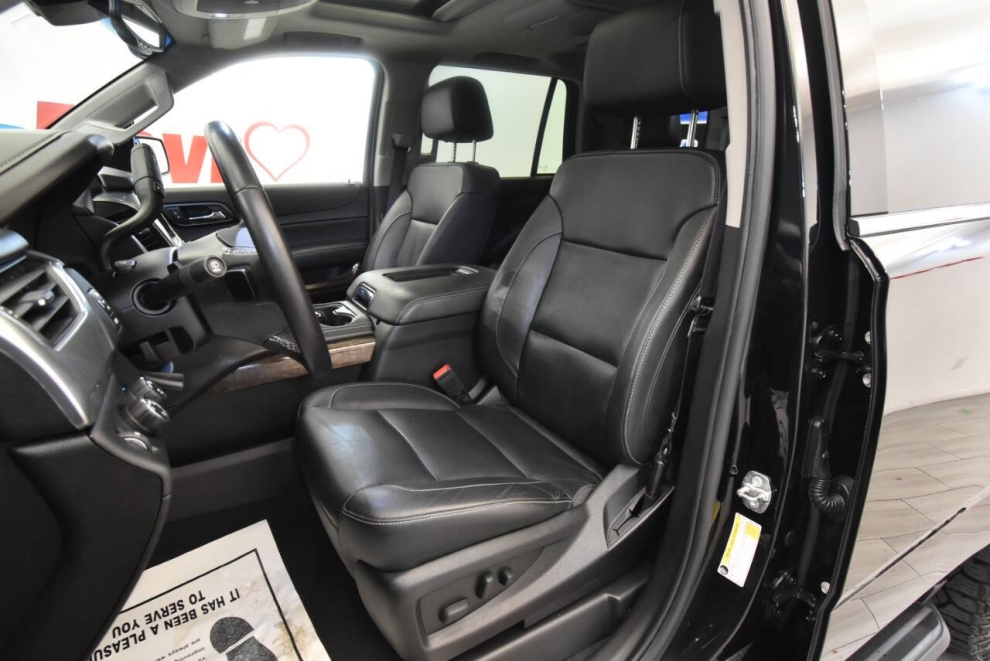 2019 Chevrolet Tahoe LT 4x4 4dr SUV, Black, Mileage: 66,304 - photo 9