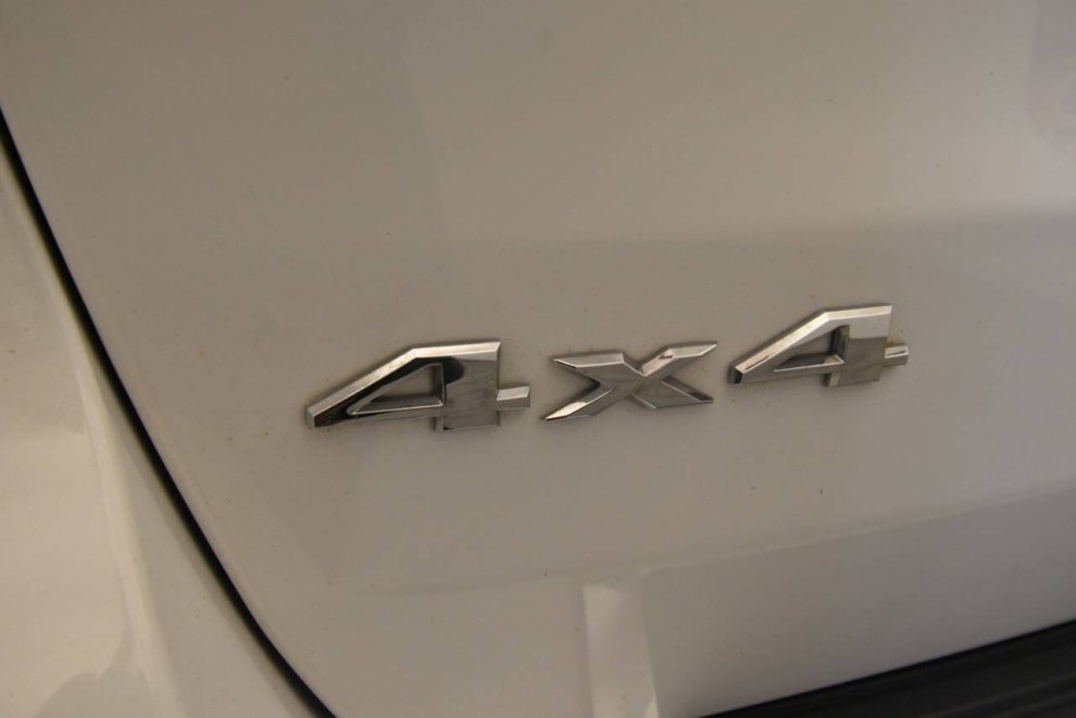 2018 Jeep Grand Cherokee Limited, White, Mileage: 77,604 - photo 31