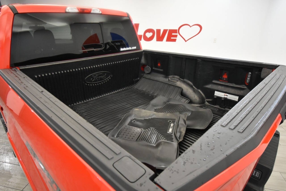 2019 Ford F-150 XLT, Red, Mileage: 91,661 - photo 31