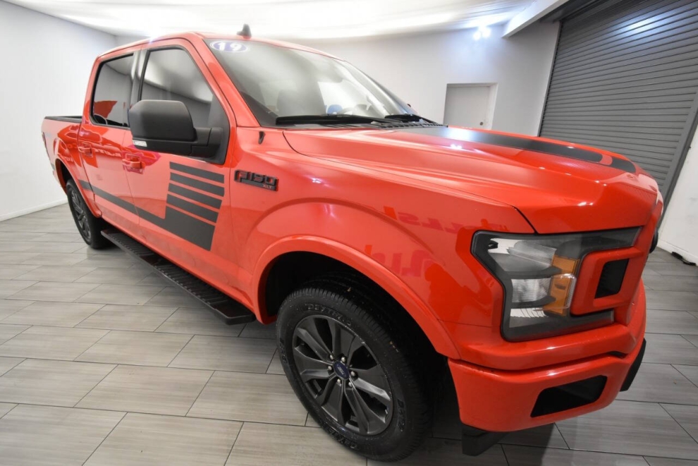 2019 Ford F-150 XLT, Red, Mileage: 91,661 - photo 6