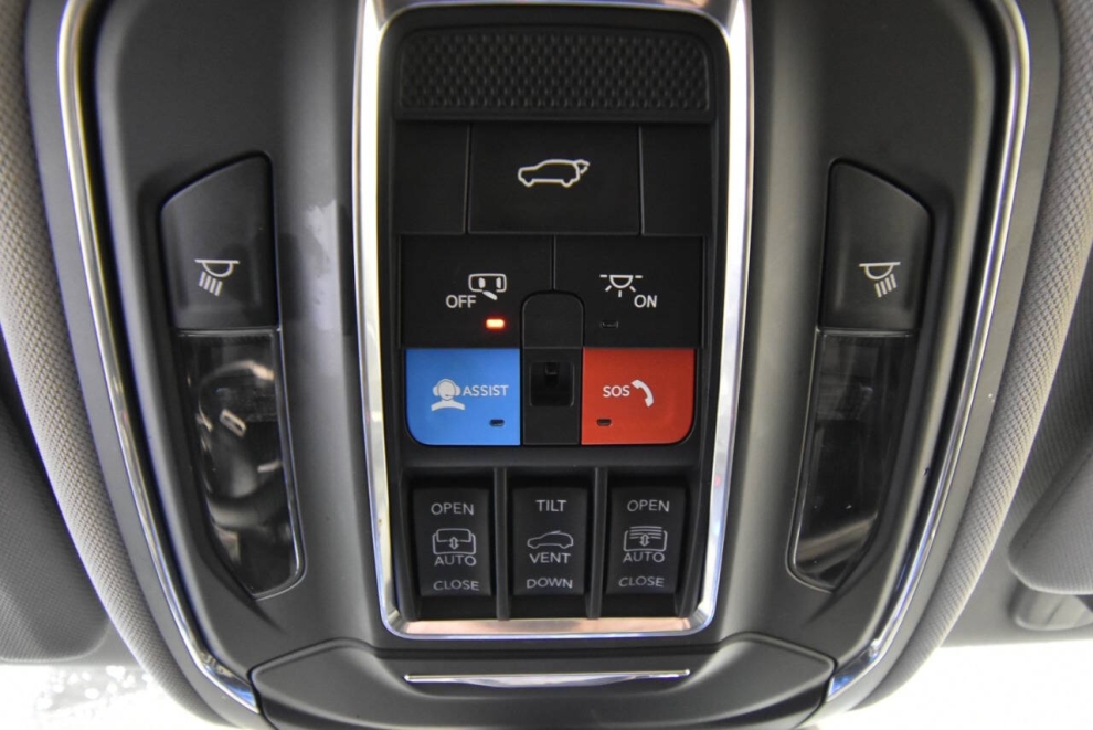 2023 Jeep Grand Cherokee 4XE, Black, Mileage: 44,010 - photo 31