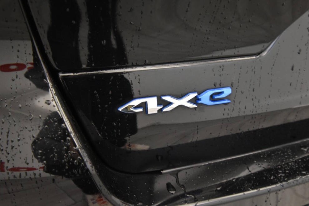 2023 Jeep Grand Cherokee 4XE, Black, Mileage: 44,010 - photo 32