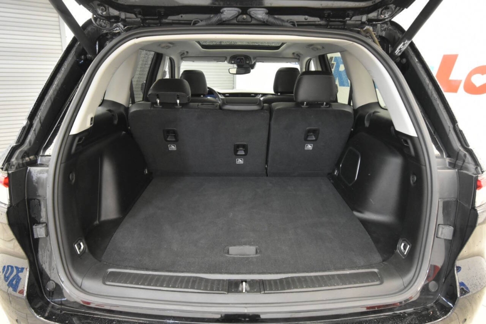 2023 Jeep Grand Cherokee 4XE, Black, Mileage: 44,010 - photo 33