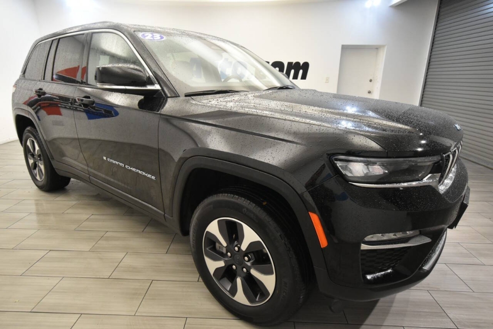 2023 Jeep Grand Cherokee 4XE, Black, Mileage: 44,010 - photo 6