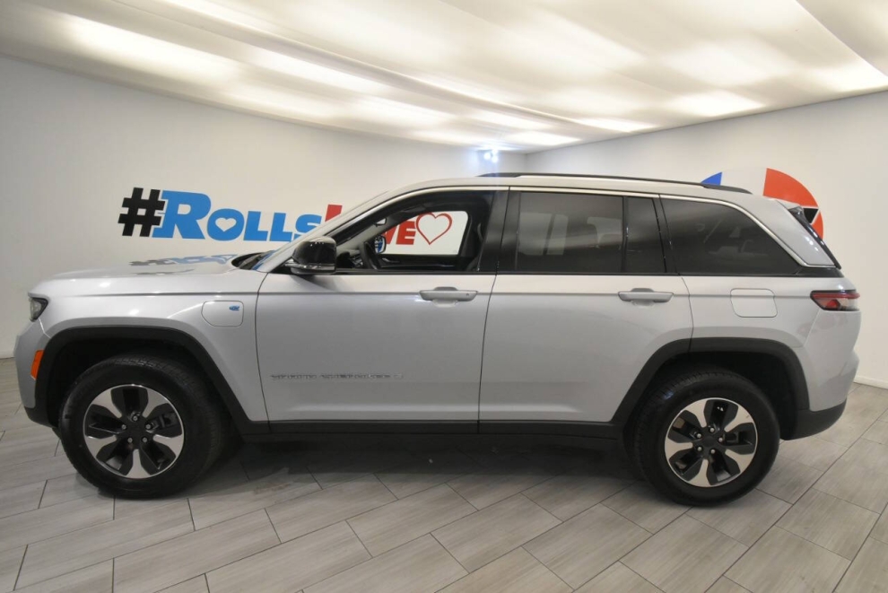 2023 Jeep Grand Cherokee 4XE, Silver, Mileage: 46,440 - photo 1