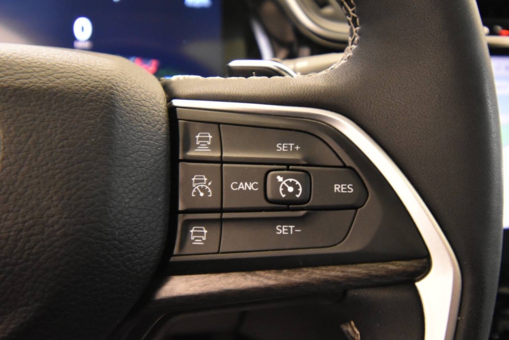 2023 Jeep Grand Cherokee 4XE, Black, Mileage: 42,598 - photo 27