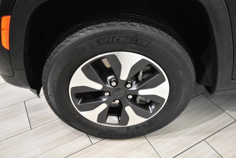 2023 Jeep Grand Cherokee 4XE, Black, Mileage: 42,598 - photo 8