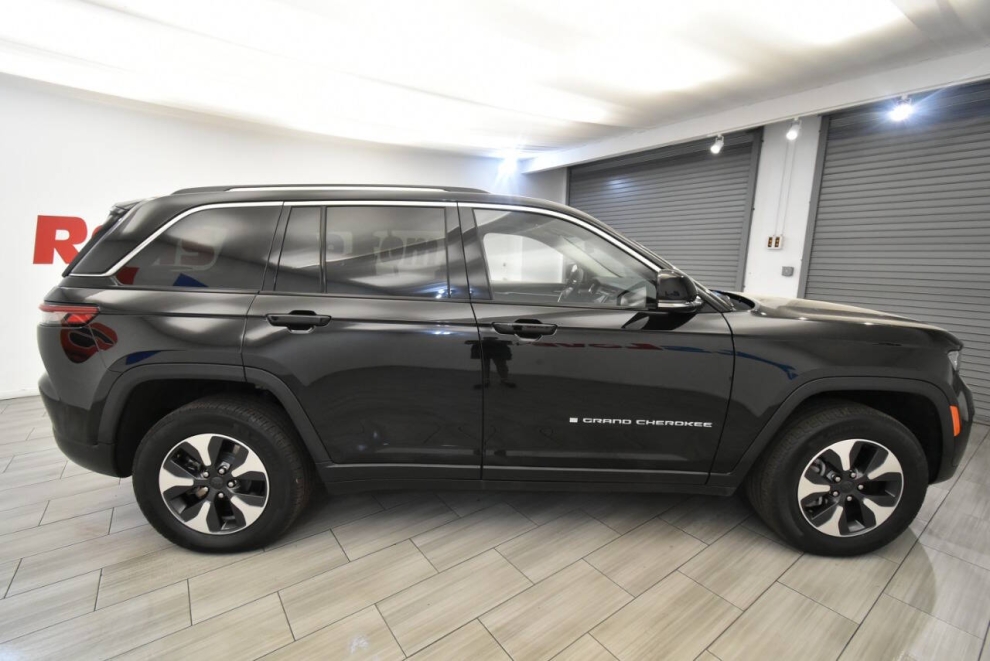 2023 Jeep Grand Cherokee 4XE, Black, Mileage: 46,757 - photo 5