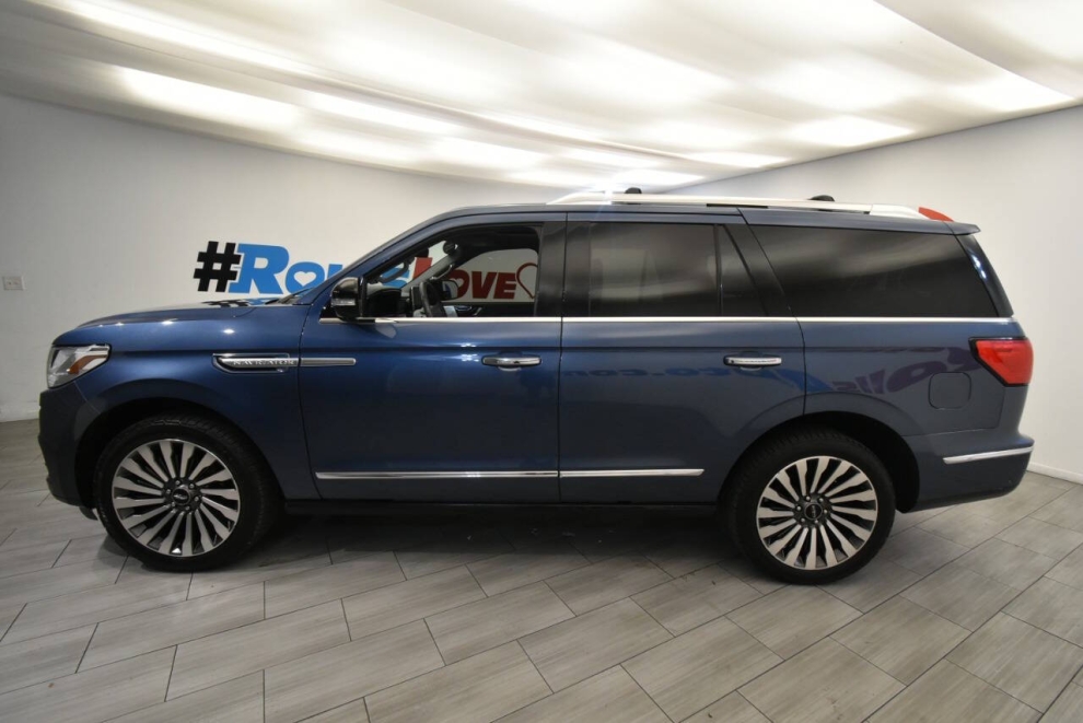 2019 Lincoln Navigator Reserve 4x4 4dr SUV, Blue, Mileage: 80,309 - photo 1