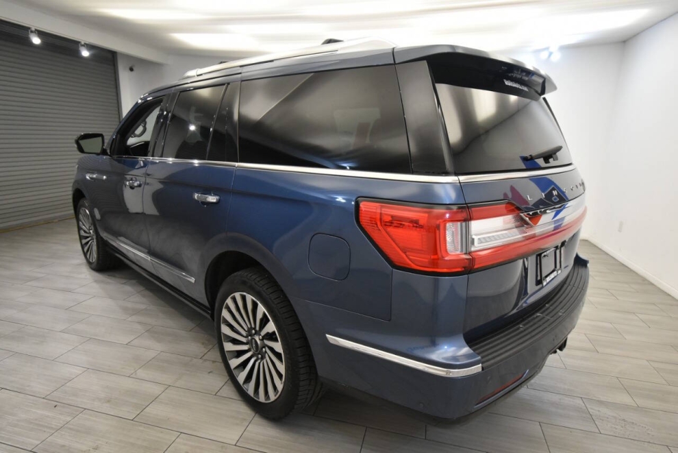2019 Lincoln Navigator Reserve 4x4 4dr SUV, Blue, Mileage: 80,309 - photo 2