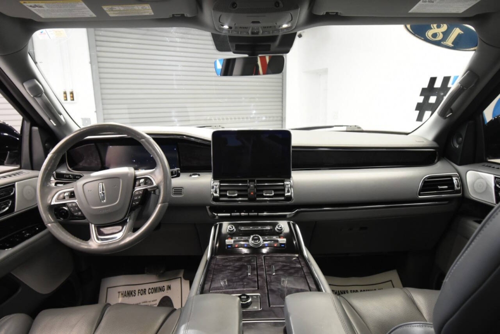 2019 Lincoln Navigator Reserve 4x4 4dr SUV, Blue, Mileage: 80,309 - photo 22