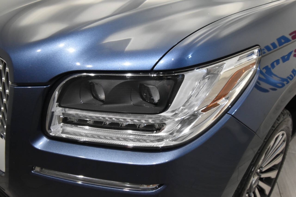 2019 Lincoln Navigator Reserve 4x4 4dr SUV, Blue, Mileage: 80,309 - photo 7