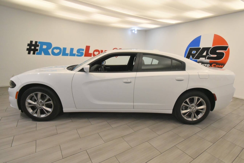 2022 Dodge Charger SXT AWD 4dr Sedan, White, Mileage: 50,188 - photo 1