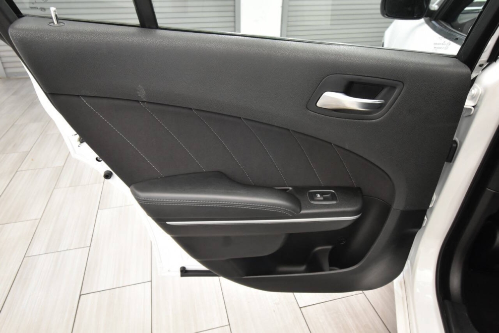 2022 Dodge Charger SXT AWD 4dr Sedan, White, Mileage: 50,188 - photo 12