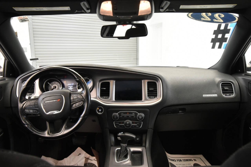 2022 Dodge Charger SXT AWD 4dr Sedan, White, Mileage: 50,188 - photo 16