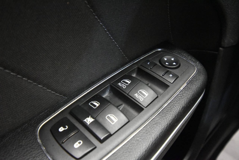 2022 Dodge Charger SXT AWD 4dr Sedan, White, Mileage: 50,188 - photo 28