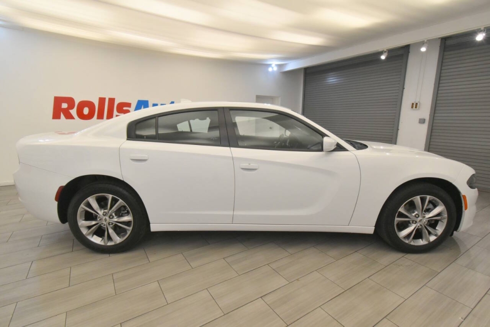 2022 Dodge Charger SXT AWD 4dr Sedan, White, Mileage: 50,188 - photo 5