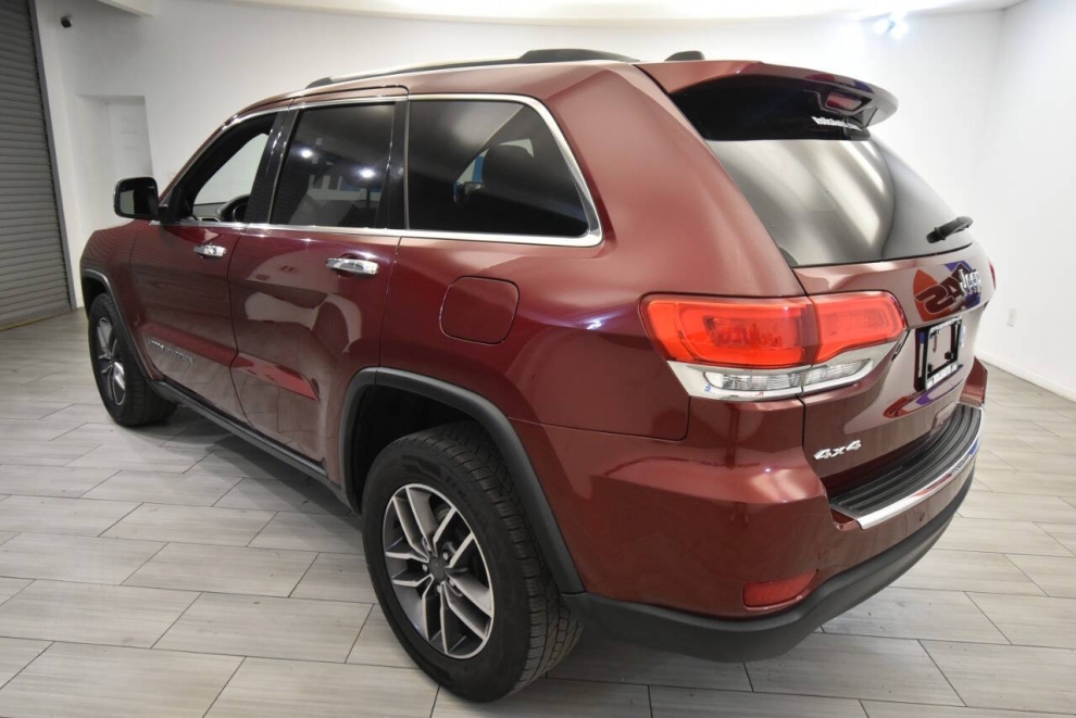 2019 Jeep Grand Cherokee Limited, Red, Mileage: 65,962 - photo 2