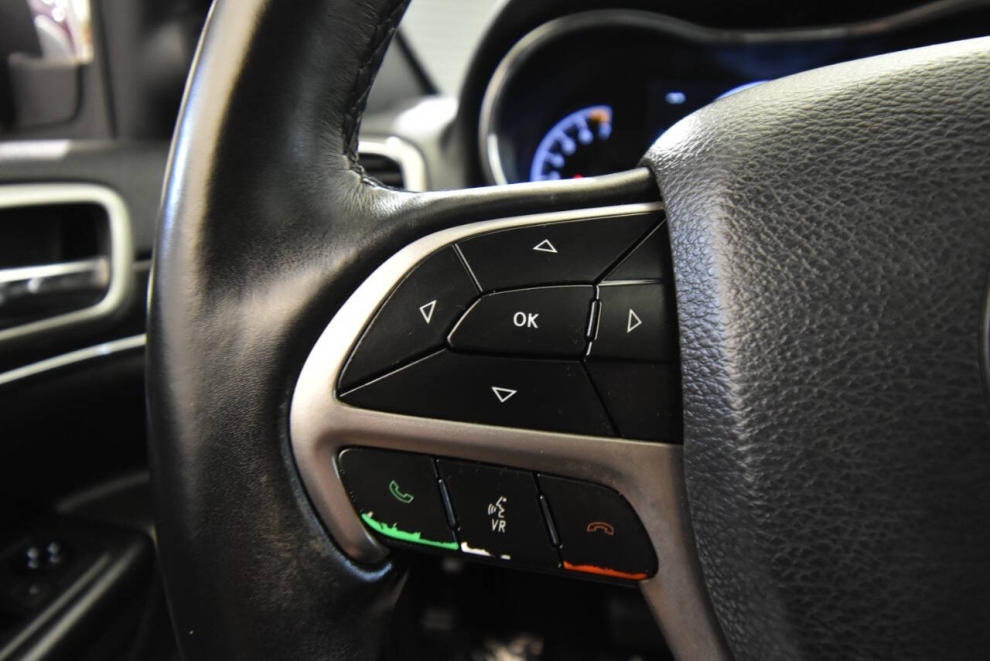 2019 Jeep Grand Cherokee Limited, Red, Mileage: 65,962 - photo 23