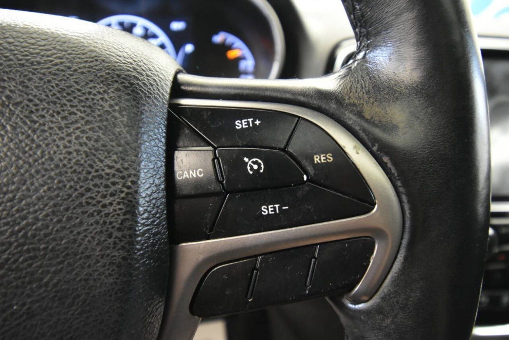 2019 Jeep Grand Cherokee Limited, Red, Mileage: 65,962 - photo 24