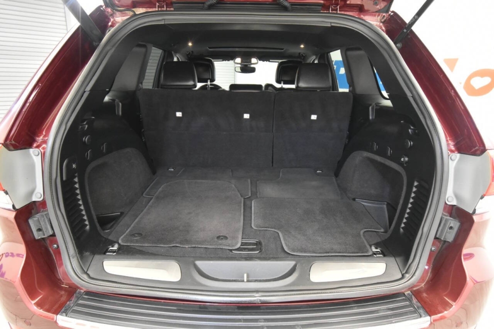 2019 Jeep Grand Cherokee Limited, Red, Mileage: 65,962 - photo 31