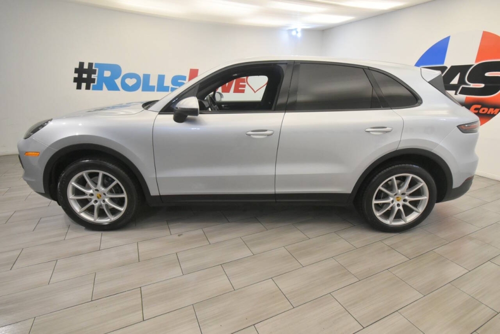 2019 Porsche Cayenne Base AWD 4dr SUV, Silver, Mileage: 92,336 - photo 1