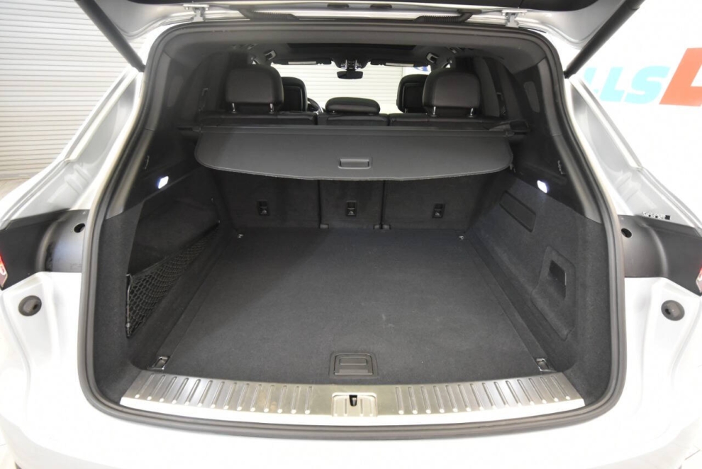 2019 Porsche Cayenne Base AWD 4dr SUV, Silver, Mileage: 92,336 - photo 32