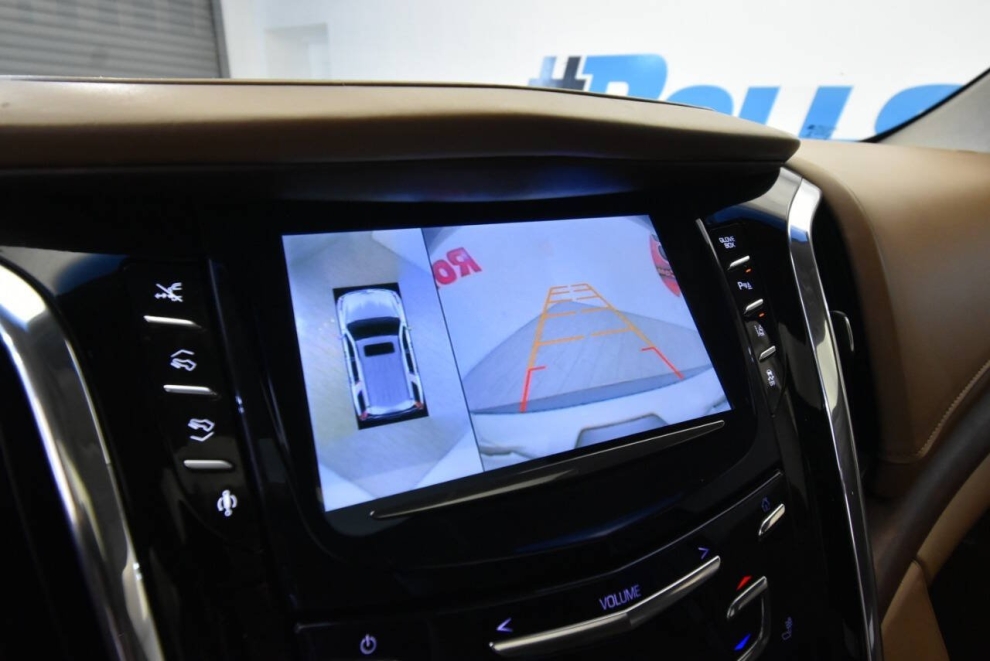 2015 Cadillac Escalade Platinum 4x4 4dr SUV, White, Mileage: 46,677 - photo 28
