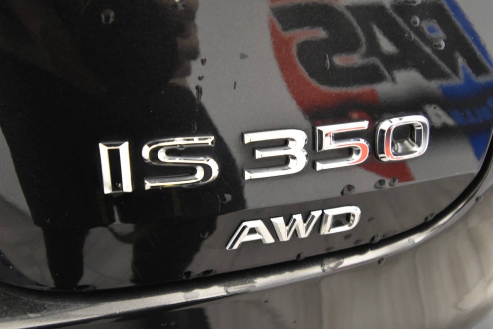 2021 Lexus IS 350 F SPORT AWD 4dr Sedan, Black, Mileage: 78,598 - photo 35