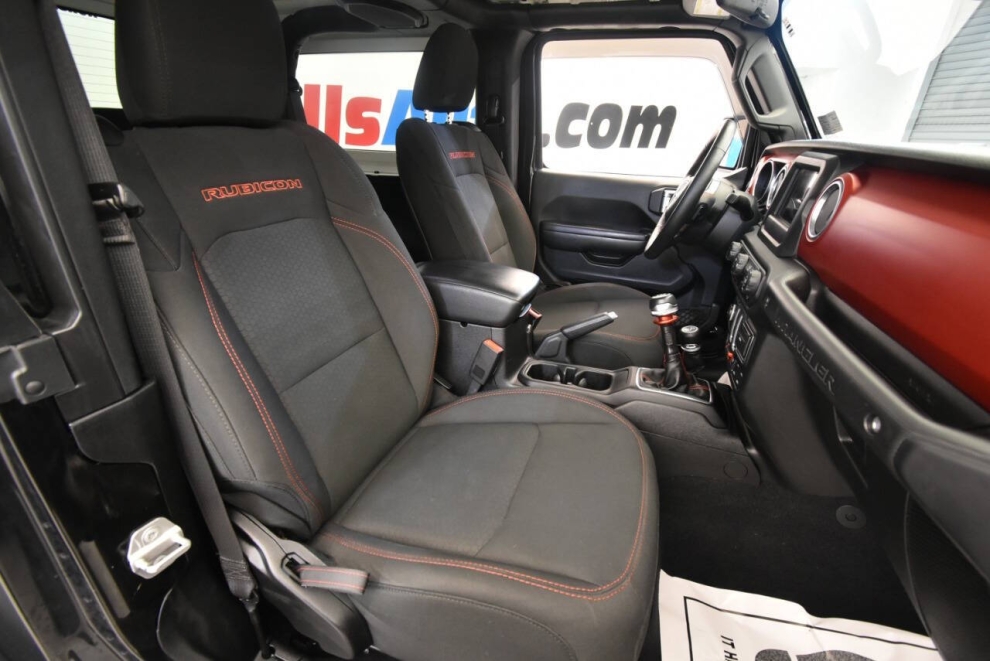 2018 Jeep Wrangler Rubicon 4x4 2dr SUV (midyear release), Black, Mileage: 83,197 - photo 15