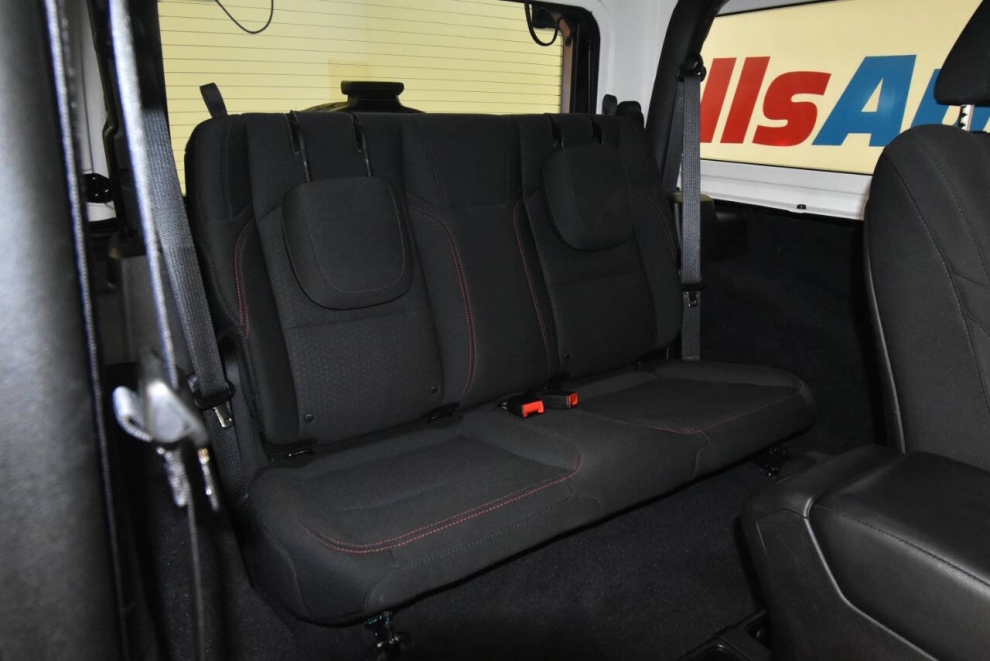 2018 Jeep Wrangler Rubicon 4x4 2dr SUV (midyear release), Black, Mileage: 83,197 - photo 16