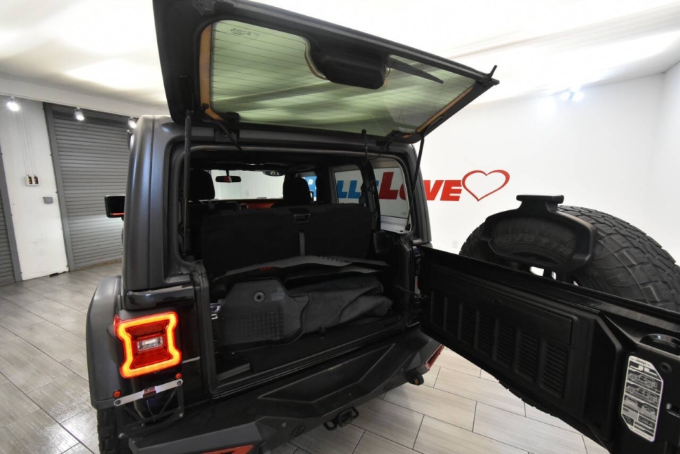 2018 Jeep Wrangler Rubicon 4x4 2dr SUV (midyear release), Black, Mileage: 83,197 - photo 29