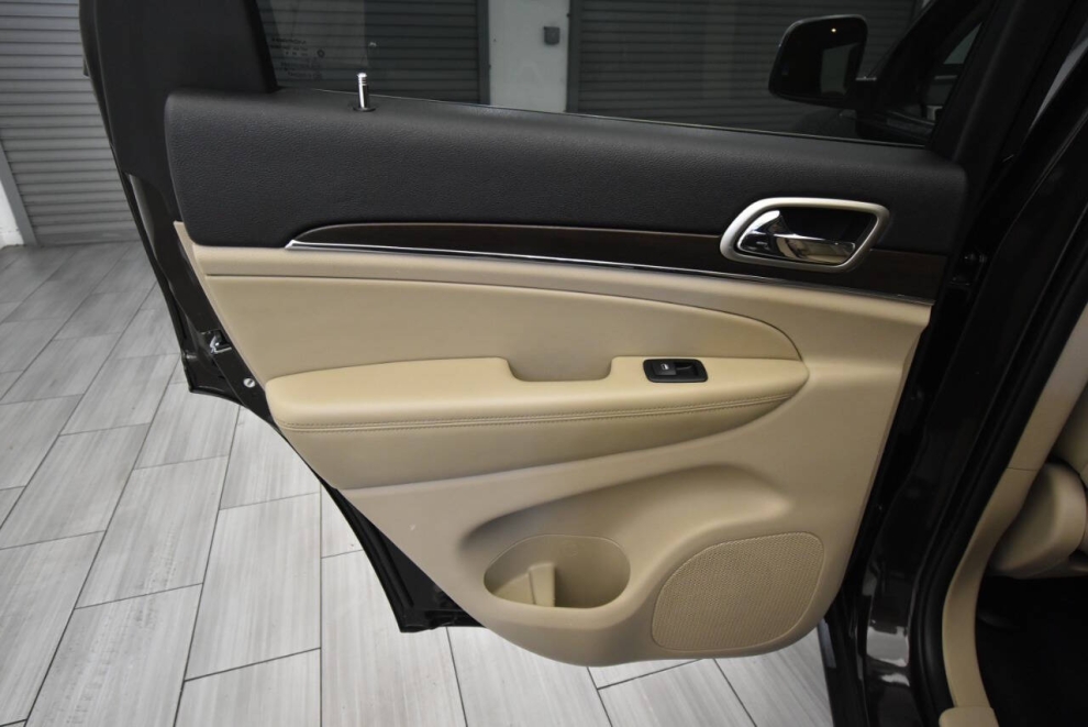 2017 Jeep Grand Cherokee Limited, Brown, Mileage: 97,918 - photo 11