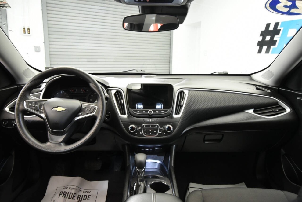 2023 Chevrolet Malibu LT 4dr Sedan w/1LT, Black, Mileage: 53,816 - photo 17