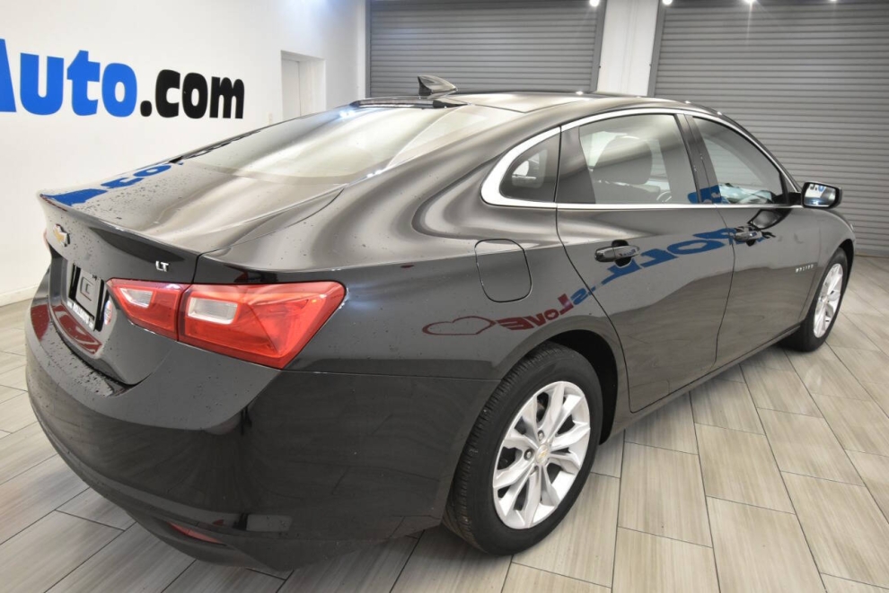 2023 Chevrolet Malibu LT 4dr Sedan w/1LT, Black, Mileage: 53,816 - photo 4