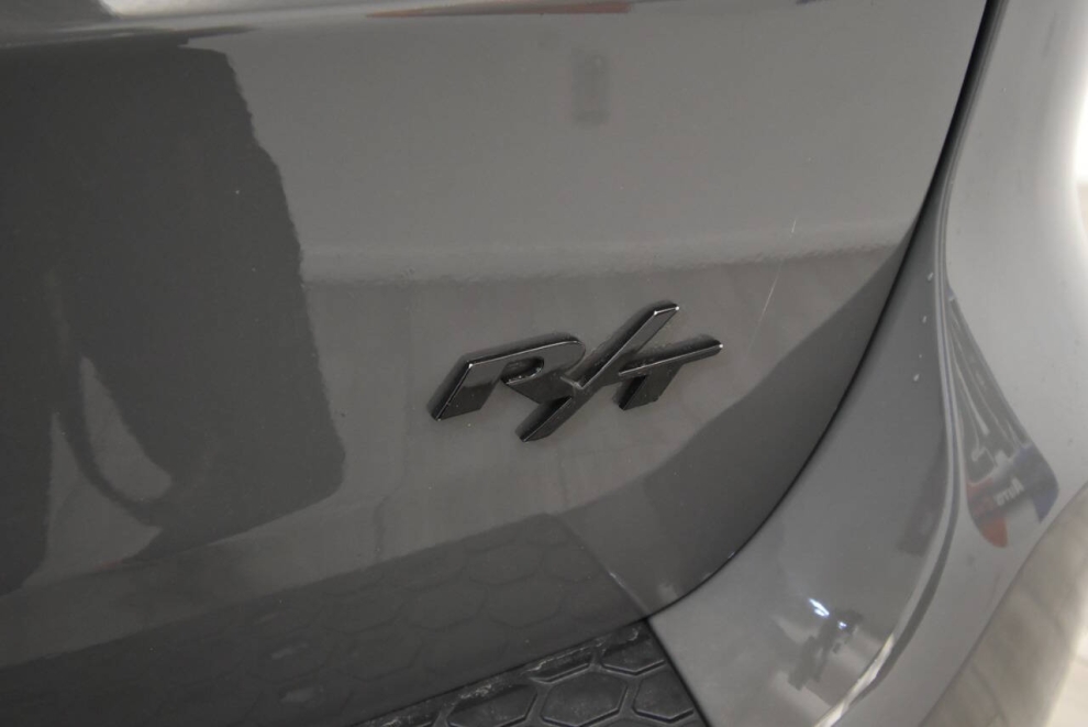 2022 Dodge Durango R/T, Gray, Mileage: 41,239 - photo 31