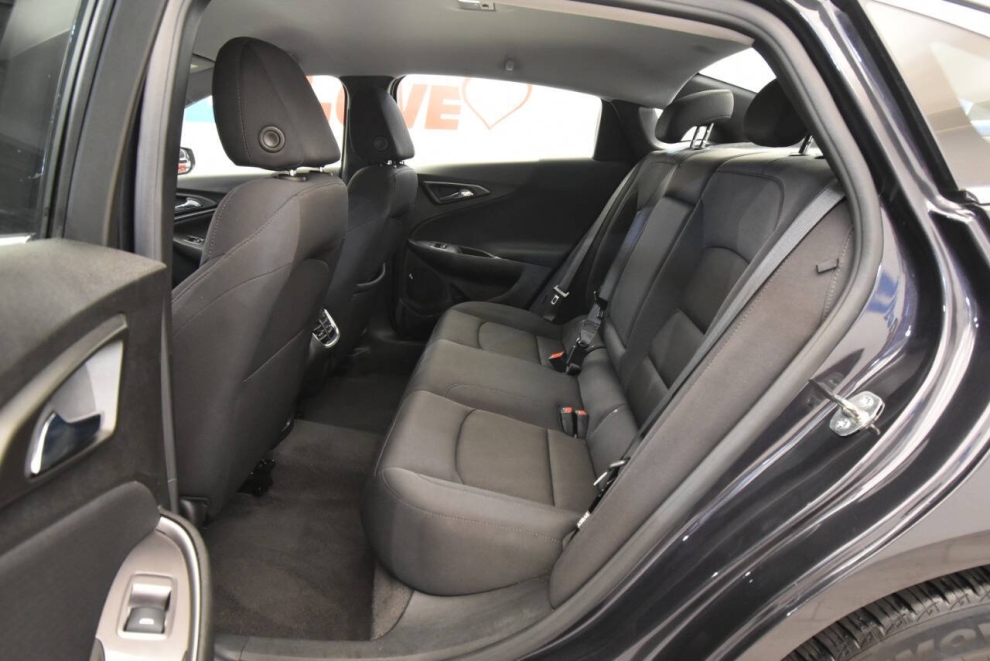 2023 Chevrolet Malibu LT 4dr Sedan w/1LT, Gray, Mileage: 42,406 - photo 12