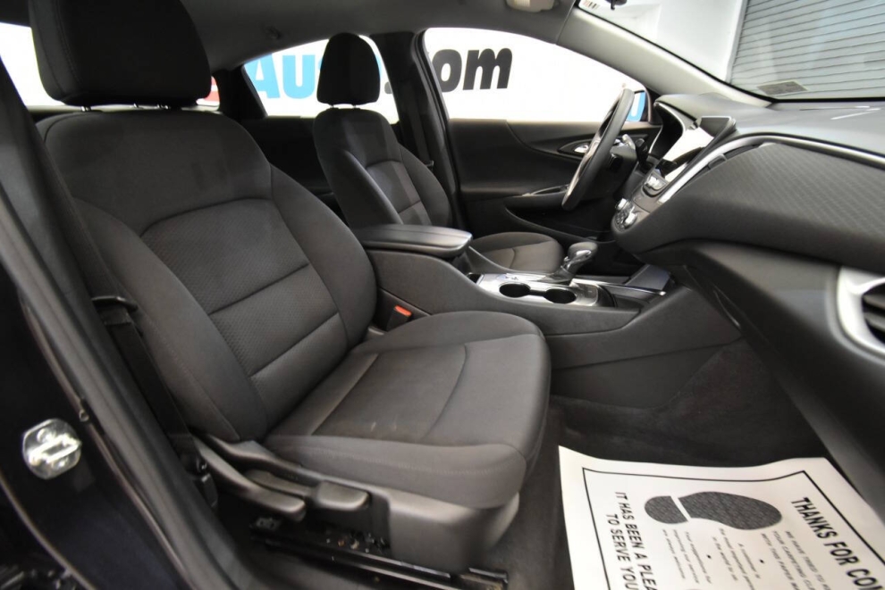 2023 Chevrolet Malibu LT 4dr Sedan w/1LT, Gray, Mileage: 42,406 - photo 15
