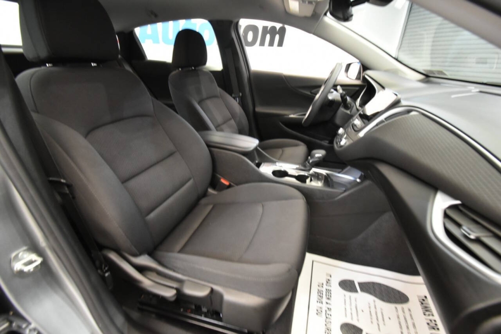 2023 Chevrolet Malibu LT 4dr Sedan w/1LT, Gray, Mileage: 54,218 - photo 15