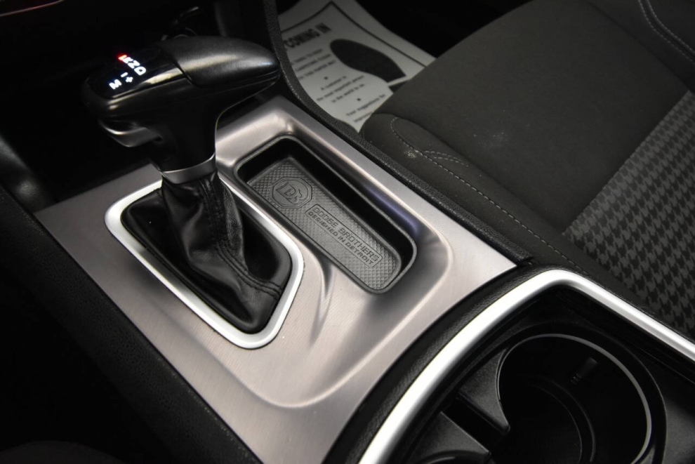 2023 Dodge Charger SXT 4dr Sedan, Plata, Mileage: 58,036 - photo 19