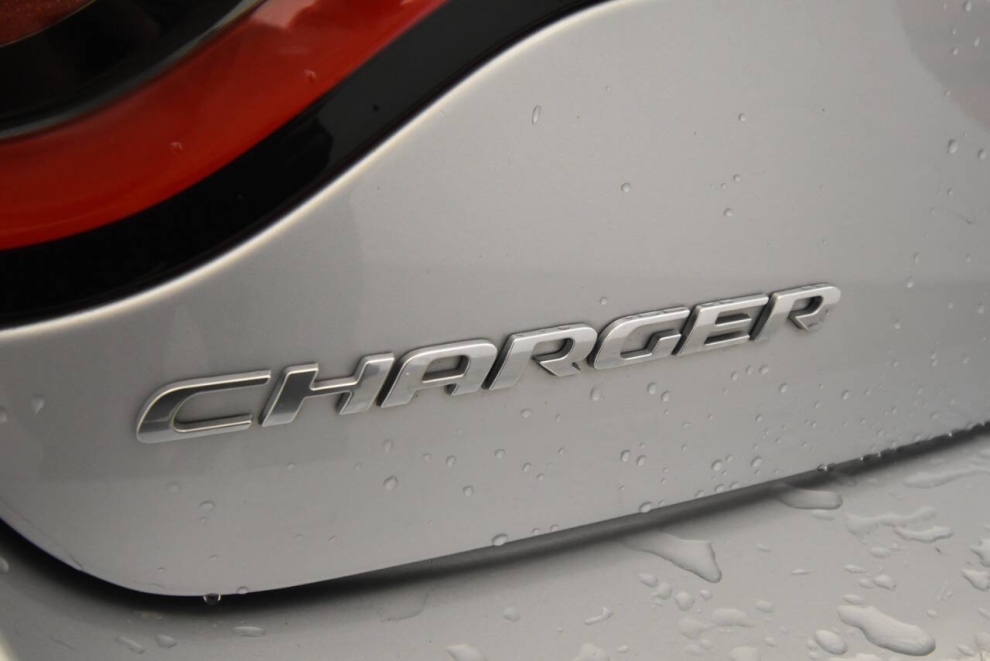 2023 Dodge Charger SXT 4dr Sedan, Plata, Mileage: 58,036 - photo 29